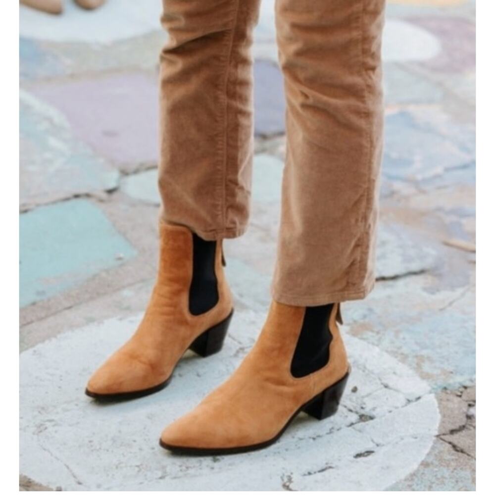 FRAME Le Lexington Chelsea Boot in Suede Whiskey Size 10 Boho Quiet Lux Preppy